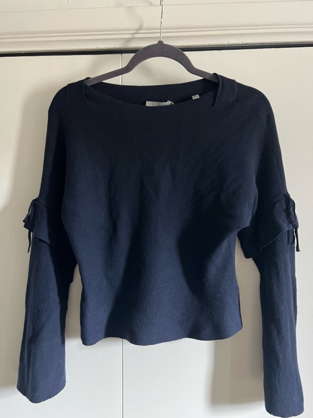 Vince Sweater in Navy